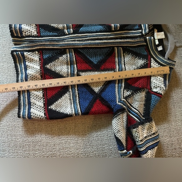 H&M Label Graded Goods Red White Blue Geometric Patchwork Cardigan Sweater Sz L - Picture 9 of 9